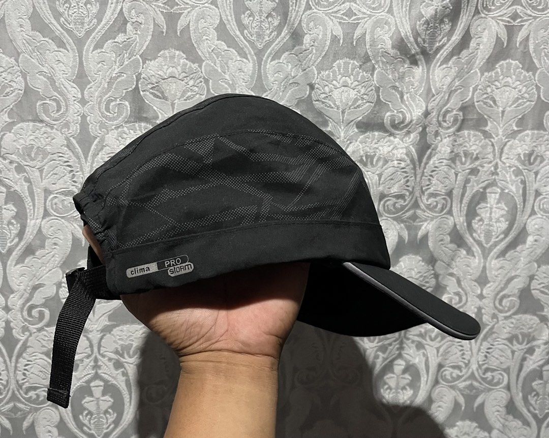 Salomon Clima Pro Storm Black Running Cap (Category: Caps & Hats) located in General Santos City (Dadiangas). Submitted by thiftnibadi3 (Listing ID 1464673452, Image 3). Description: - Black Salomon cap - Features Clima Pro Storm technology - Adjustable strap at the back for a custom fit - Lightweight and breathable material - Subtle patterned design on the crown - Ideal for running and outdoor activities - Ready for your next adventure - issue l