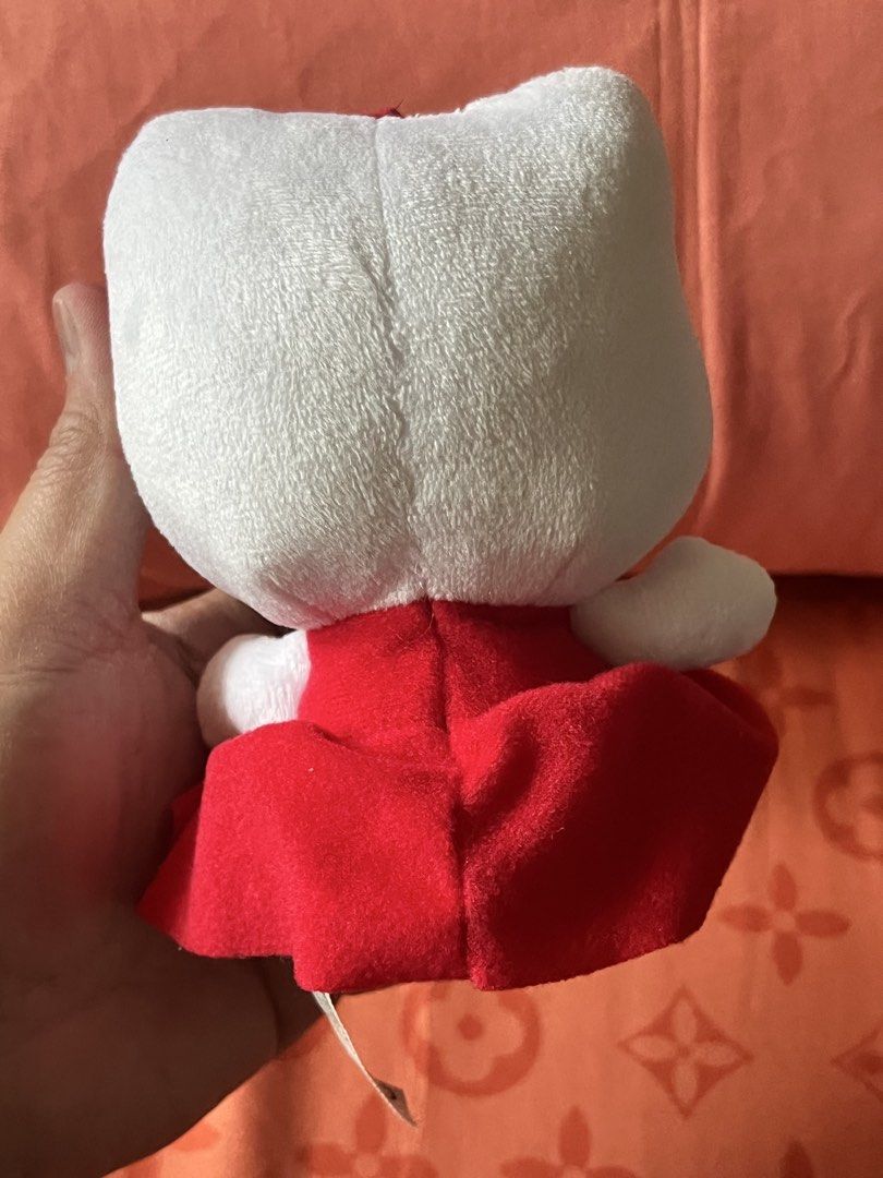 Sanrio 2013 Hello kitty red dress plush (Category: Plushies & Soft Toys) located in Paranaque City. Submitted by bonsaiart (Listing ID 1464590647, Image 3). Description: Pre owned Good condition 675+sf Payment via gcash or paymaya Shipping via j&t.