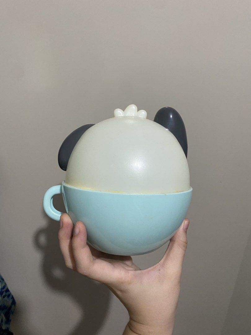 Sanrio Pochacco Cup Lamp Light (Category: Character Goods) located in Binan City. Submitted by sellerygirl19 (Listing ID 1464681596, Image 2). Description: - Adorable Pochacco cup-shaped lamp - Features a convenient side handle - Authentic Sanrio product (copyright 2018) - Dual power options: battery compartment and USB charging port - Ideal for desks, bedside tables, or any room needing a fun touch.