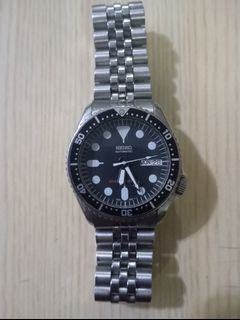 (Category: ) located in . Submitted by quick_deals_great_finds2 (Listing ID 1464672494, Image 1). Description: .