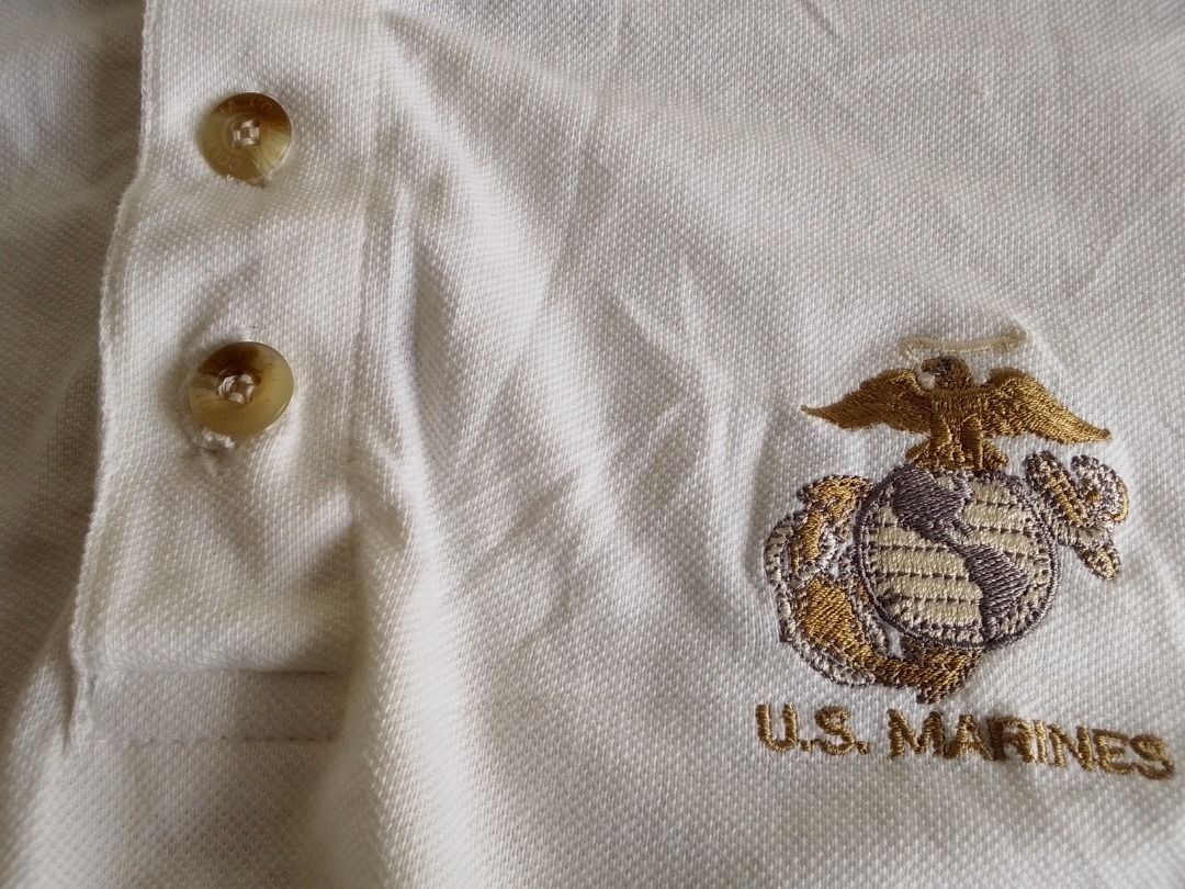 Shirt US BBEWTAG (US Marines) (Category: Tshirts & Polo Shirts ) located in Los Banos. Submitted by mania-62906 (Listing ID 1464629400, Image 2). Description: BNewtag. US Medium. White. More like US Large Note missing buttons replaced it with Columbia Buttons same color scheme.