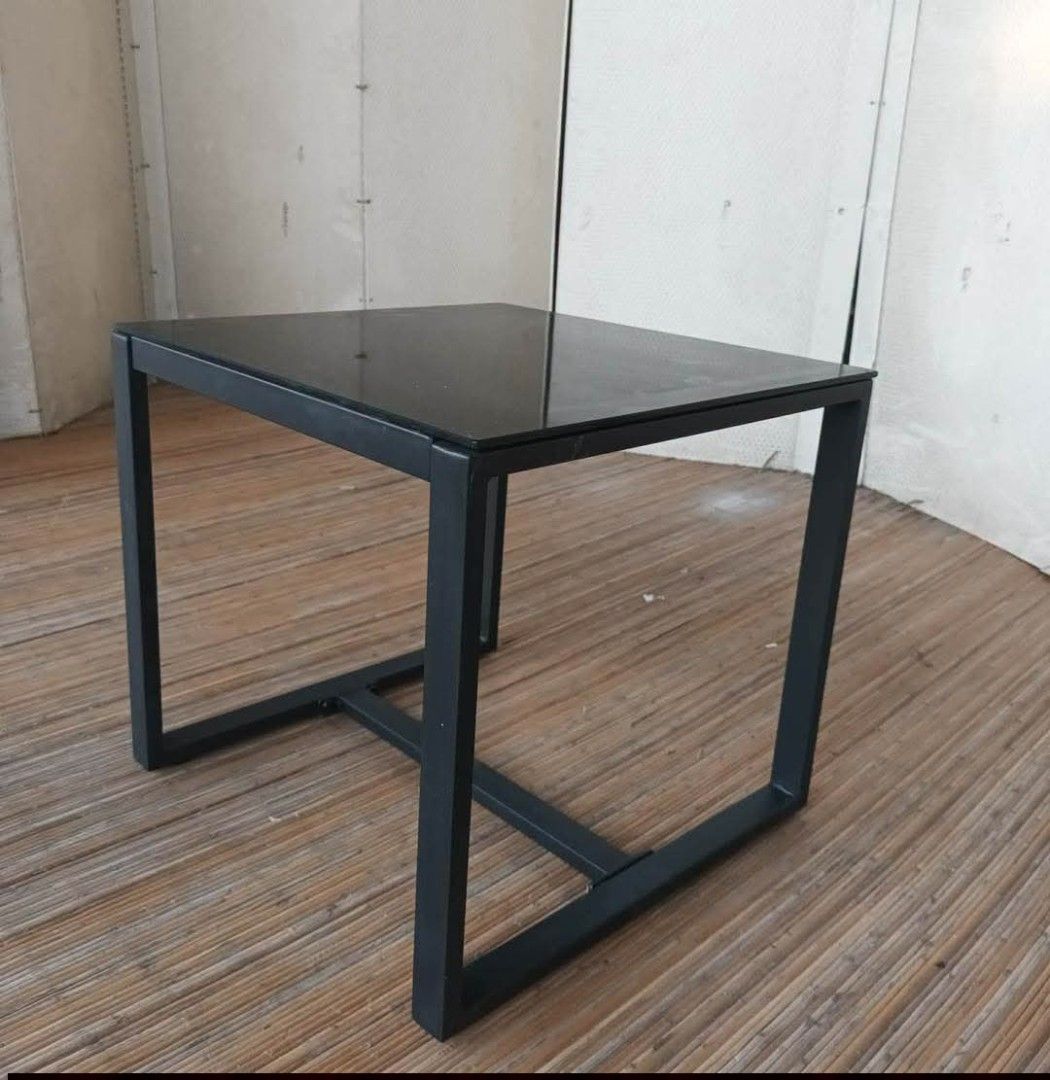 Side table glass top (Category: Tables & Sets) located in Meycauayan. Submitted by marygracecasimiro (Listing ID 1464585535, Image 3). Description: Industrial Style Side Table Glass Top / Metal Frame L16.5 x W15.5 x H15.5 Price: 3200🩷🧡.