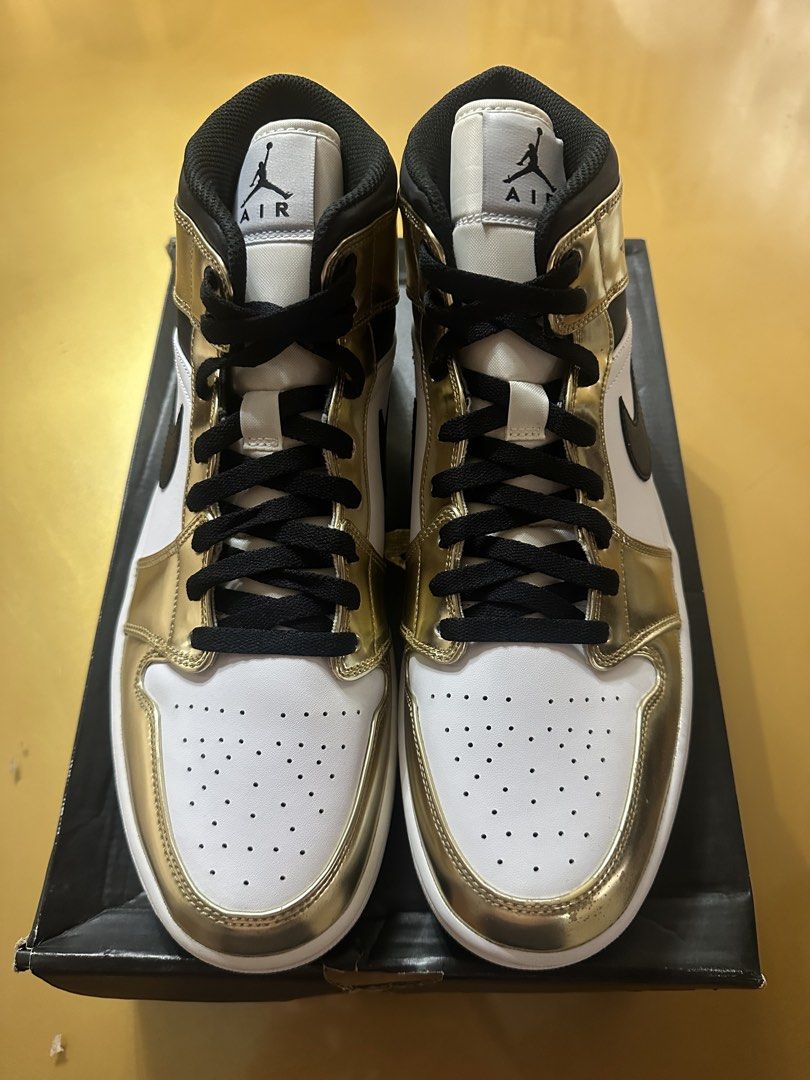Size 12 Jordan 1 Mid Gold (Category: Sneakers) located in Bacoor. Submitted by sempenden (Listing ID 1464634477, Image 2). Description: .