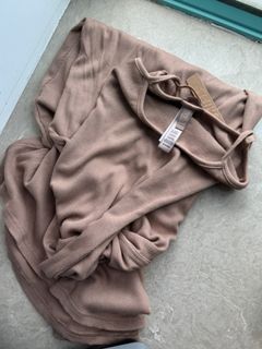 （分類：）位於 。 由 hungcai 提交（商品編號 1464598696，圖片 1）。簡介： 。