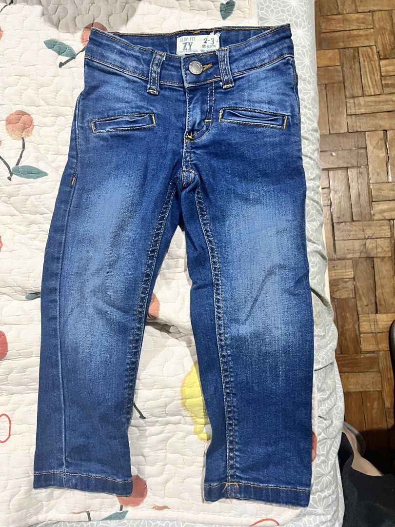Slim fit ZY (Category: Babies & Kids Fashion) located in Paranaque City. Submitted by arianem031087 (Listing ID 1464680203, Image 2). Description: .
