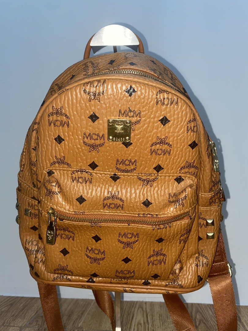 Small Backpack (Category: Luxury Bags & Wallets) located in Davao. Submitted by ccfinds_ph (Listing ID 1464697605, Image 2). Description: * Condition: Pre-loved daily wear on plate and canvas edges.