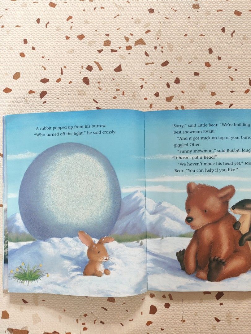 Snow Friends ⛄ (Category: Children's Books) located in Taguig. Submitted by cleanupmomma (Listing ID 1464655515, Image 3). Description: Please take time to read ❤️ Paperback Complete pages glittery all pages pretty wyiwyg.
