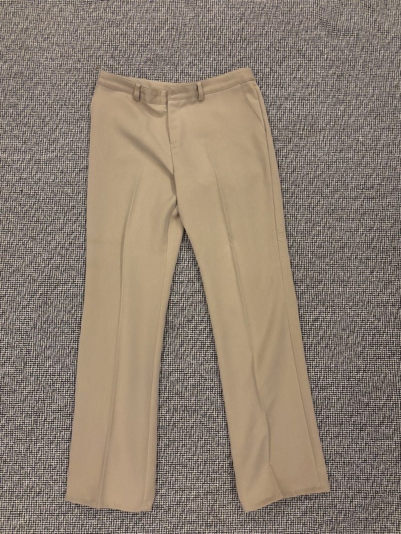 So-En Basic Stretch Khaki Slacks (Category: Other Bottoms) located in Manila. Submitted by shopmik4scloset (Listing ID 1464738854, Image 3). Description: Hi 👋🏽 Yes, it’s available :) Authentic & No issues No ww Fits: 27-28 in waist Best for 5’5 height 📍: Sampaloc Manila 🚚: Lalamove or J&T 💵: Gcash or Bank Transfer No meet ups, cod or free sf ! .