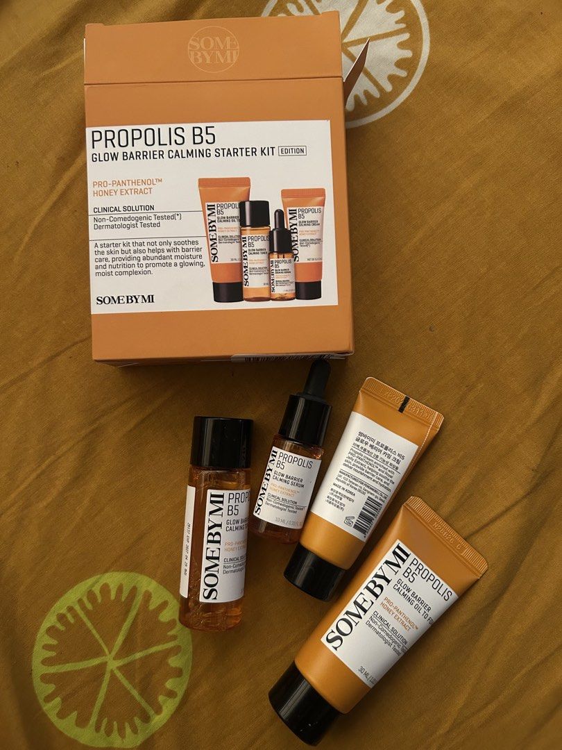 SOME BY MI Propolis B5 Glow Barrier Calming Starter Kit (Category: Face Care) located in Quezon City. Submitted by mica2830 (Listing ID 1464639430, Image 1). Description: - Achieve a radiant, glowing complexion. - Soothes and calms irritated skin. - Provides essential moisture for a healthy skin barrier. - Set includes: Propolis B5 Glow Barrier Calming Serum, Toner, and Cream. - Dermatologist tested. - Non-comedogenic (won't clog pores)..