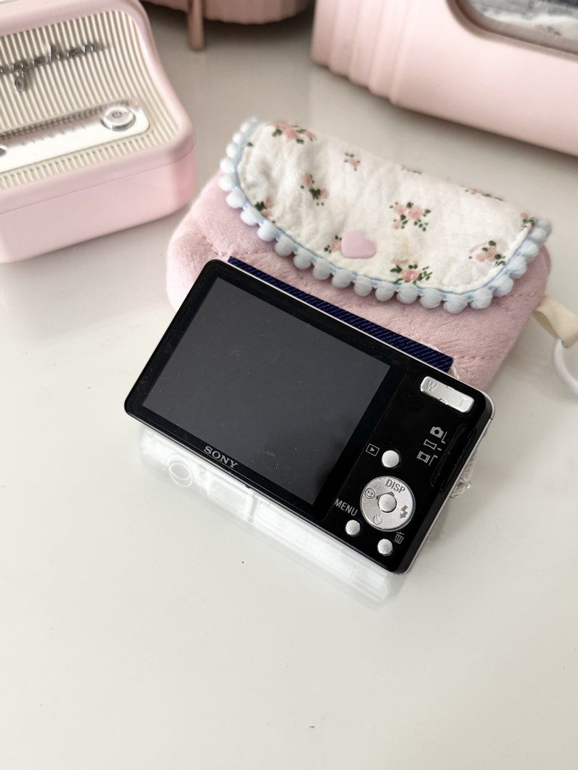 Sony DSC-W350 SteadyShot Silver Digital Camera Digicam (Category: Cameras) located in Marilao. Submitted by toutlemonde (Listing ID 1464751829, Image 2). Description: - 14MP CCD sensor - 4x optical zoom - can take photos/ videos - 9/10 cosmetic condition - uses SD card (not included) Issue: japanese language; easy to navigate Inclusions: battery, universal charger, pouch, troubleshoot card Location: Marilao, Bulacan MOD: J&T / LBC / Meetup (+₱250