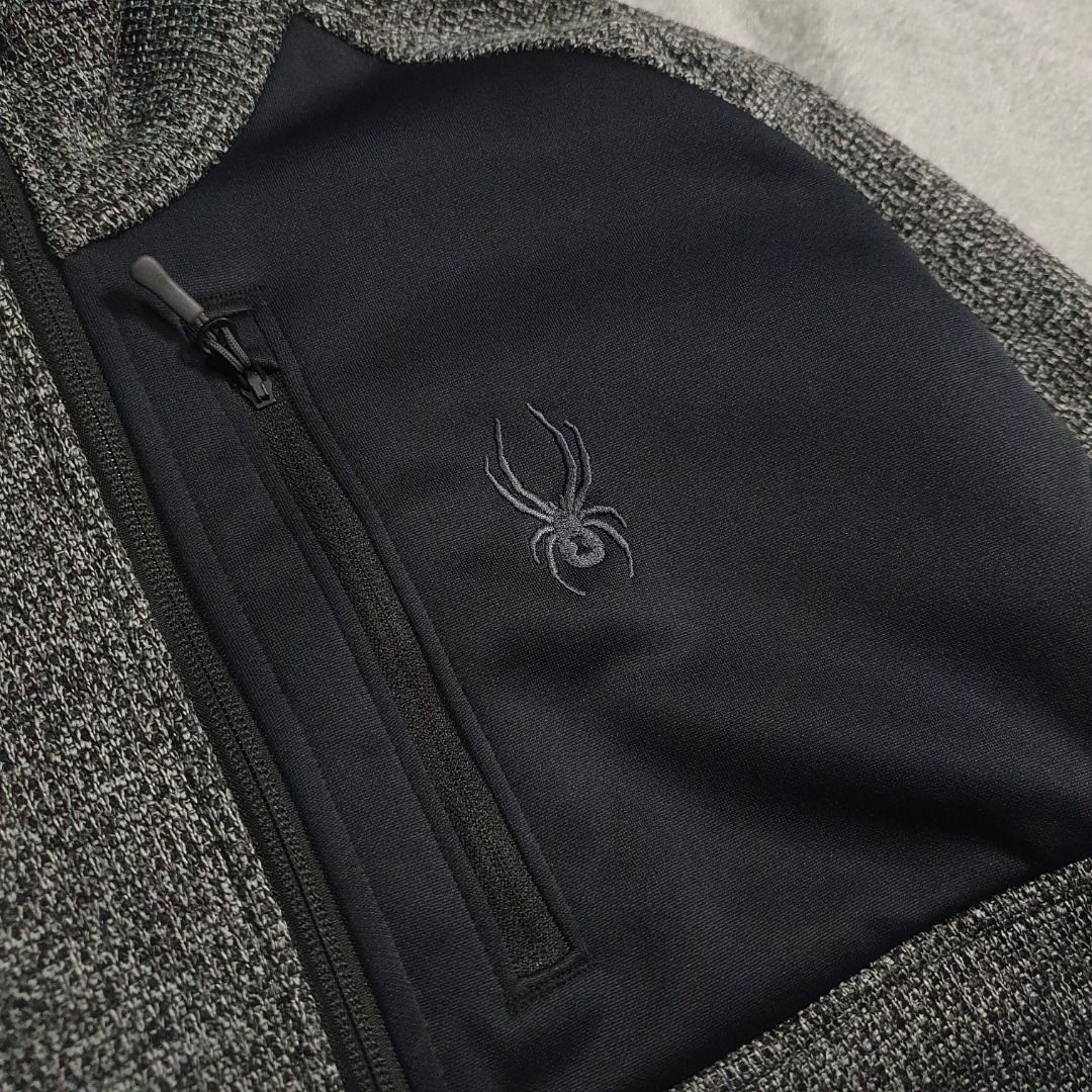 Spyder Fleece Jacket (Category: Coats, Jackets and Outerwear) located in Antipolo. Submitted by harolddee045164 (Listing ID 1464654085, Image 3). Description: SPYDER HALF ZIP GAIT KNIT PULLOVER JACKET Size: XL Dimensions: 23 x 28" Color rate: 9.8/10 Condition: 9.8/10, LIKE NEW CONDITION! NO ISSUE, NO FLAW - Spyder fleece jacket - Color: Dark navy blue with grey accents - Material: Soft and warm fleece - Ideal for: Outdoor activities or casual wea