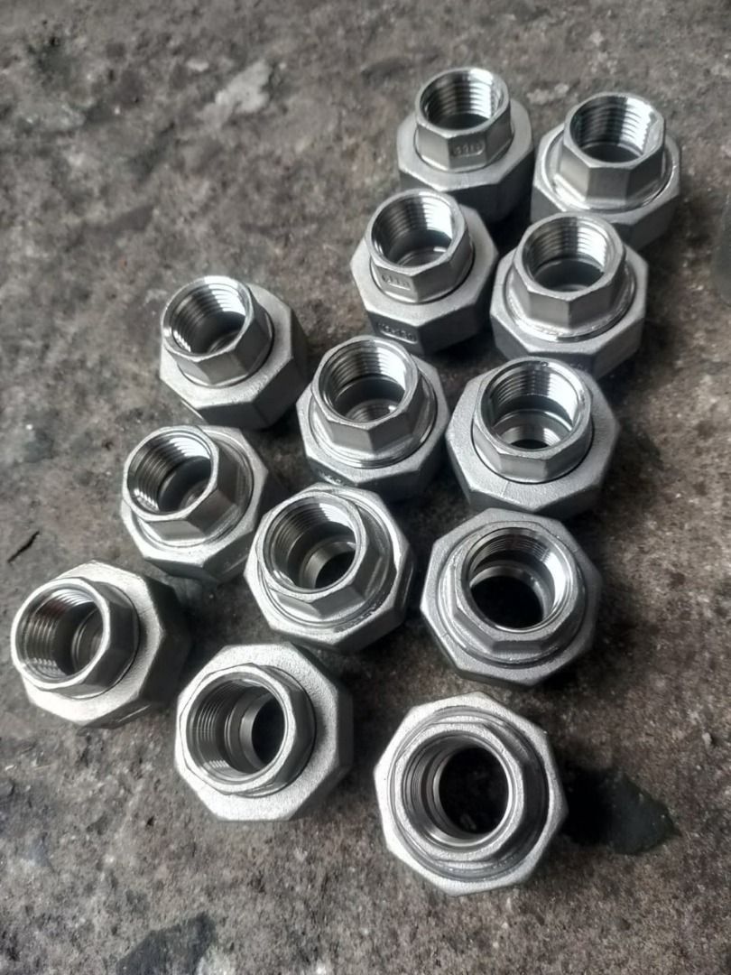 stainless union joint 1" npt (Category: Everything Else Others) located in Manila. Submitted by joeyroque09 (Listing ID 1464596809, Image 1). Description: stainless union joint 1" npt.