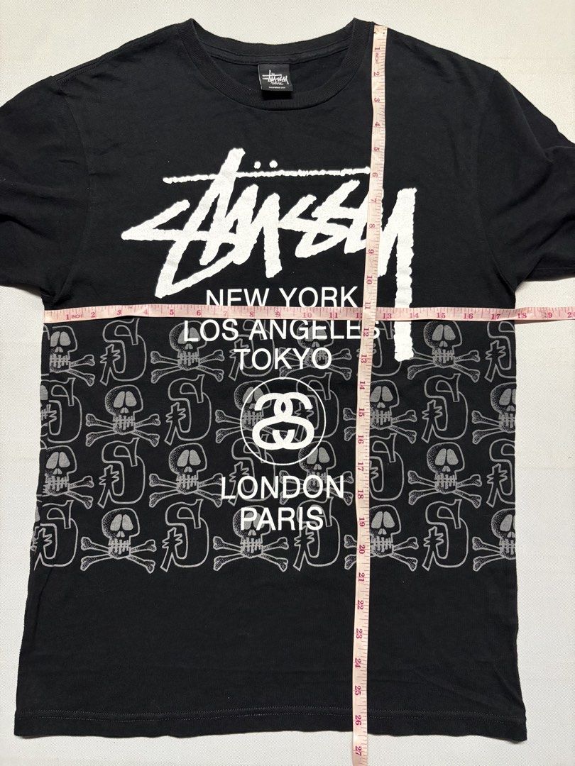 STUSSY Reflective tee (Category: Tshirts & Polo Shirts ) located in Baguio. Submitted by viibodegaaa (Listing ID 1464636168, Image 3). Description: Item: STUSSY Reflective tee Size: S Width: 17.5’ Length: 26.5’ Condition: very good Issue: small cracks Price: 1280 .