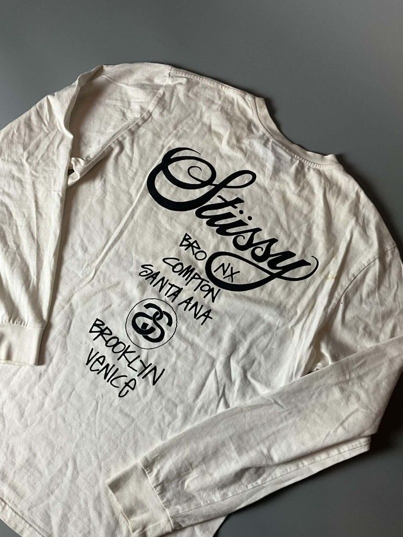 STUSSY WORLD TOUR (Category: Longsleeves) located in San Pedro. Submitted by jv_aman_ (Listing ID 1464627063, Image 2). Description: .