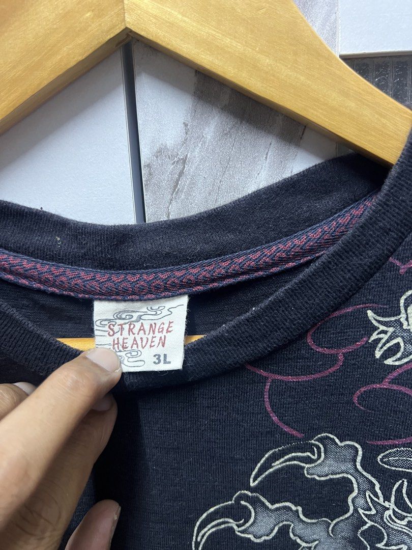 SUKAJAN (Category: Tshirts & Polo Shirts) located in University Utara. Submitted by edstarbundles (Listing ID 1464740421, Image 3). Description: P 22.5/L 28.5” Cond 8/10 Postage dfod .