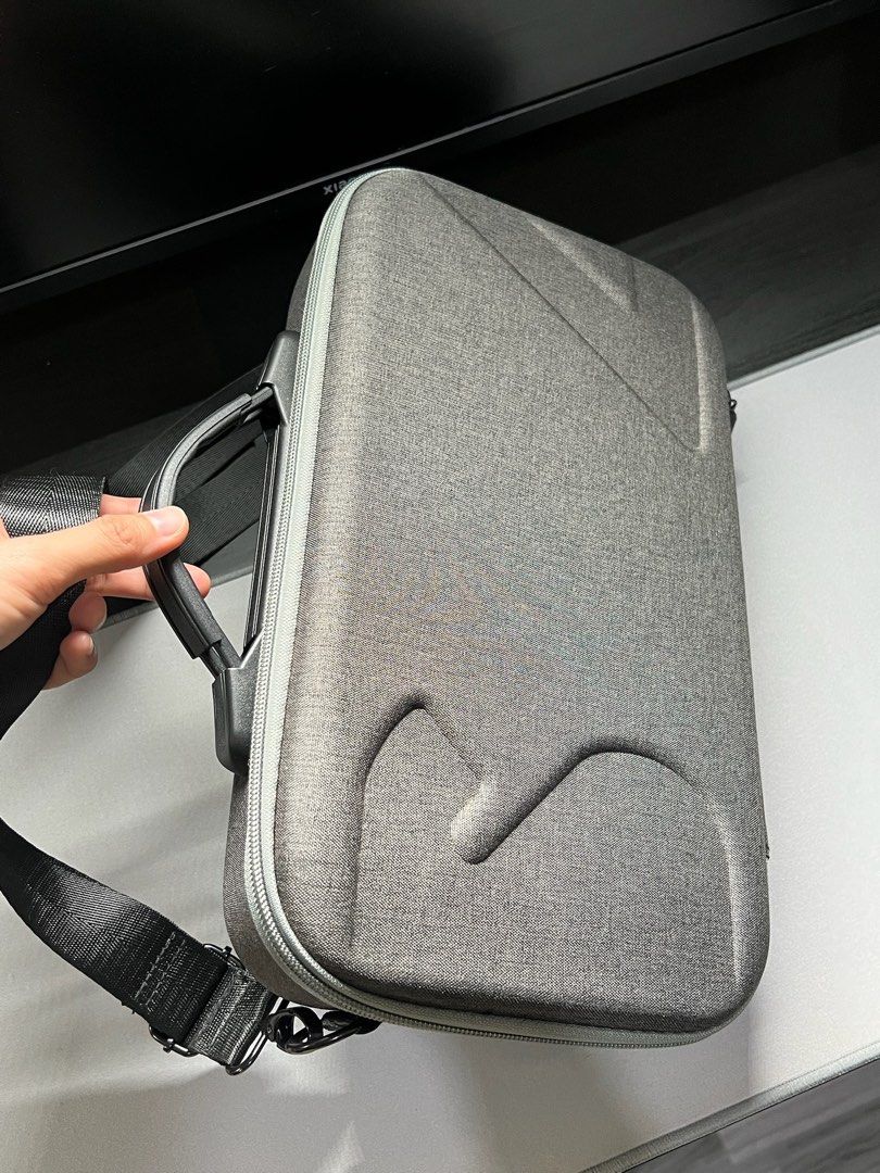 Sunnylife Bag for DJI Neo 2 FMC (Category: Camera Bags & Carriers) located in Malabon City. Submitted by enricogomez (Listing ID 1464714558, Image 3). Description: 📍Malabon Sports Complex (Oval).