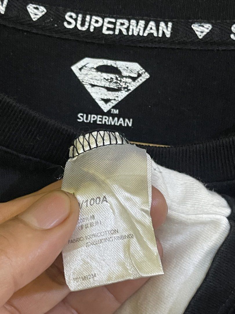 Superman Shirt (Category: Tshirts & Polo Shirts ) located in Marikina City. Submitted by greatfindsmnlph (Listing ID 1464764209, Image 3). Description: Superman Shirt Price: 250 Size: Large Width: 22 Length: 28 Color: Black Color Rate: 10/10 Condition: 10/10 almost new Very nice in actual.