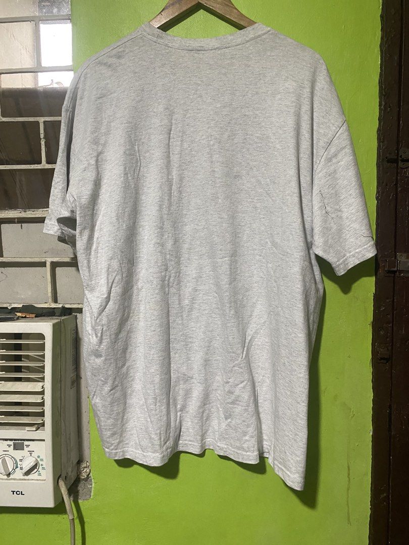 Supreme Shirt (Category: Tshirts & Polo Shirts ) located in Manila. Submitted by smknfck008 (Listing ID 1464657974, Image 2). Description: .