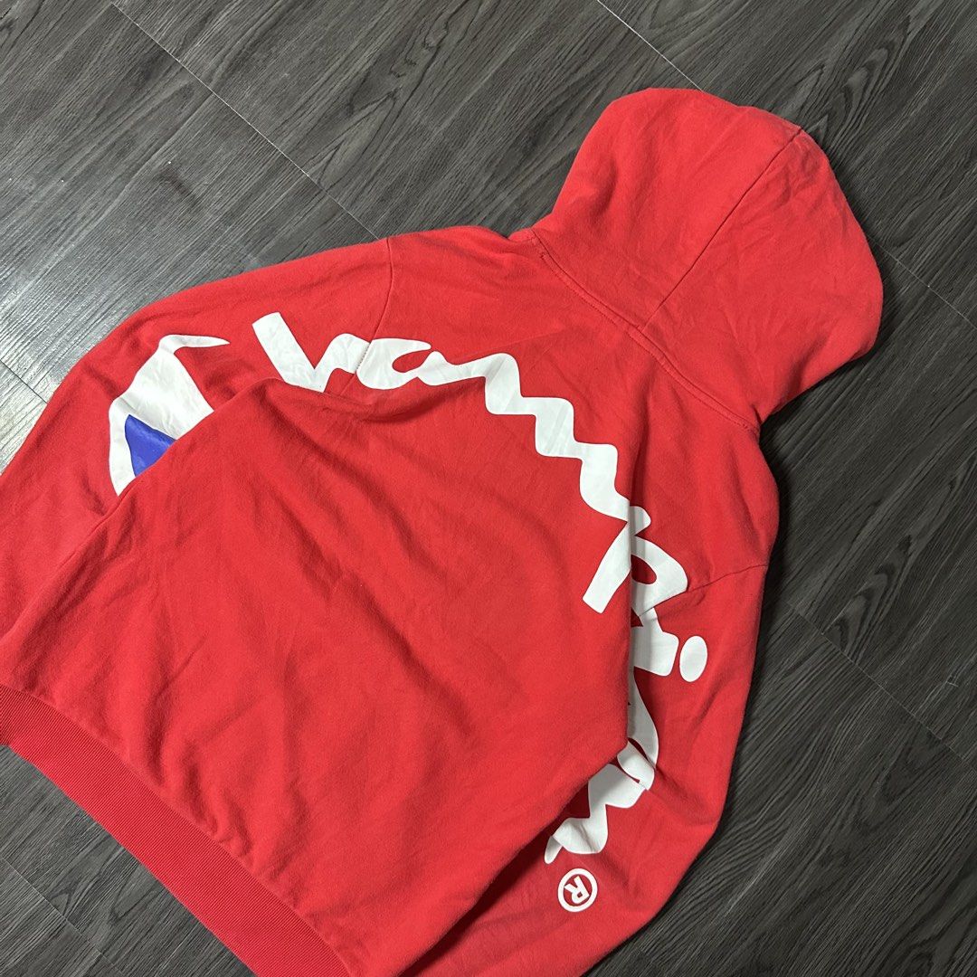 SUPREME x CHAMPION (Category: Formal Shirts) located in San Jose del Monte. Submitted by xanthrift2.0 (Listing ID 1464668313, Image 2). Description: SUPREME x CHAMPION HOODIE color rate: 9.8/10 dimes: 19 x 26 (medium) ₱1,499.