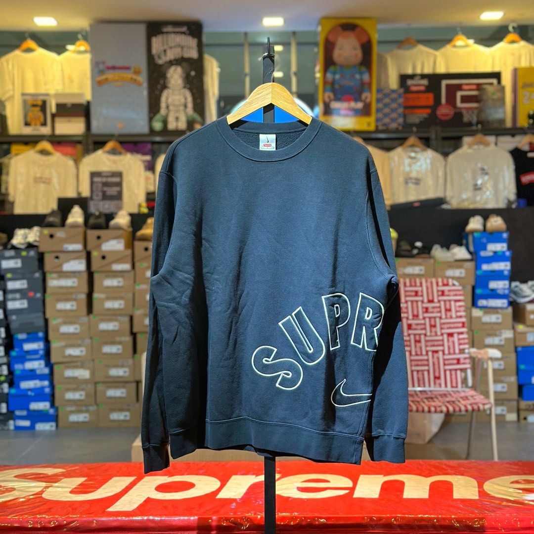 Supreme x Nike Arc Sweatshirt Black (Category: Coats, Jackets and Outerwear) located in Quezon City. Submitted by inside_plug (Listing ID 1464641832, Image 1). Description: For Sale Supreme x Nike Arc Sweatshirt Black Large, XL Brandnew Dm us to purchase.