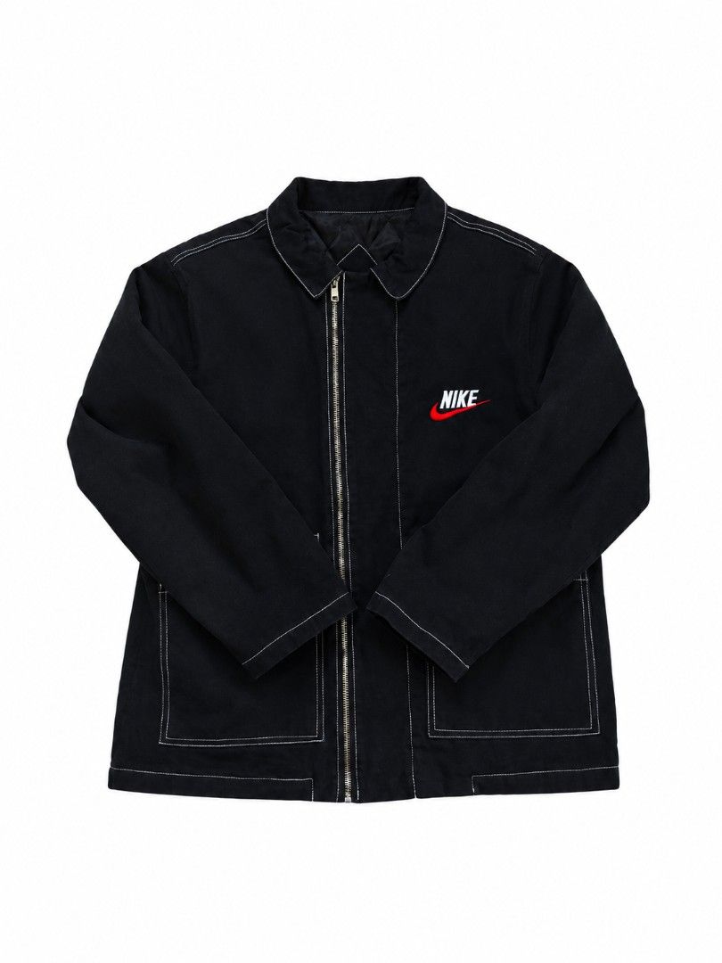 Supreme x Nike Work Jacket Black (Category: Coats, Jackets and Outerwear) located in Manila. Submitted by terencemon03610 (Listing ID 1464630959, Image 1). Description: No issues Bnew condi Meet up Can do shipping via lalamove kayo na mag book.