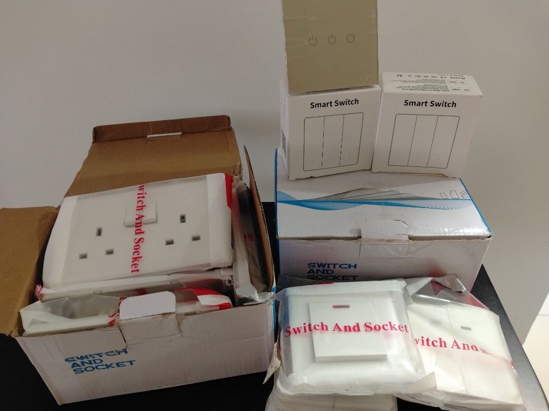 Switch and Socket (Category: Other Home Appliances) located in Kuala Lumpur. Submitted by farhsda (Listing ID 1464654918, Image 1). Description: 13A 2 gang switched socket - 6pcs Smart Switch - 3 pcs 1gang 1way - 1pcs 2gang 1way - 2pcs.