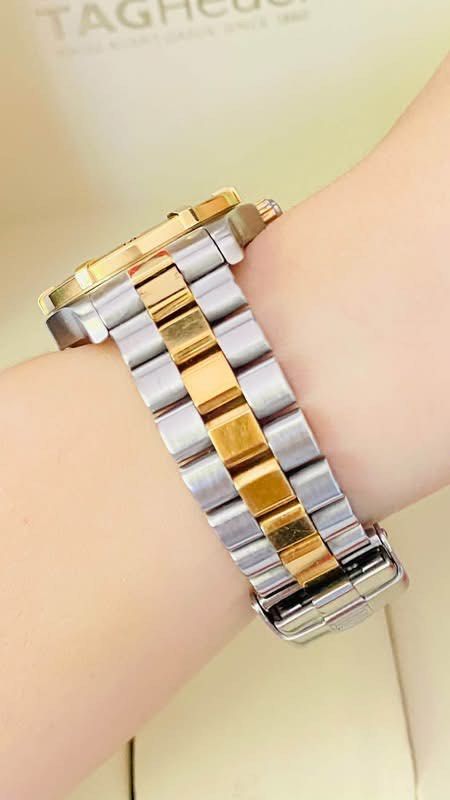 Tag Heuer Professional (Category: Women's Watches) located in Manila. Submitted by annafinds (Listing ID 1464738348, Image 2). Description: ₱26,800 Auth Tag Heuer Professional Two-Tone Watch for Ladie’s -28mm Case Size -Sapphire Glass -White Dial -Swiss Made -Stainless Steel -Quartz Movement -Small to Medium Wrist Size -With Provided Box -In Excellent Condition 📌Disclaimer:📌 I Claim to be a Legit Watch Reseller. All Products, Names, Brands, and
