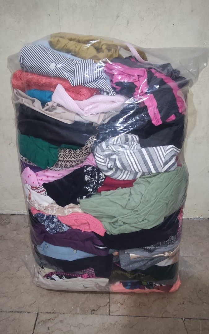 TAKE ALL WOMEN'S DRESSES (Category: Dresses) located in Pateros City. Submitted by Mixed.Selection (Listing ID 1464632004, Image 1). Description: 👗 QUIT SALE WOMEN’S DRESS BUNDLE — 68 PCS 🔥 TAKE ALL — ₱2,000 ONLY! 💥 Less than ₱30/pc! Mixed styles & sizes Goods na goods pang benta/live selling or personal use 📦 68 pcs — take all only ❌ No picking 📩 PM if interested PREF LALAMOVE PICK UP ONLY .