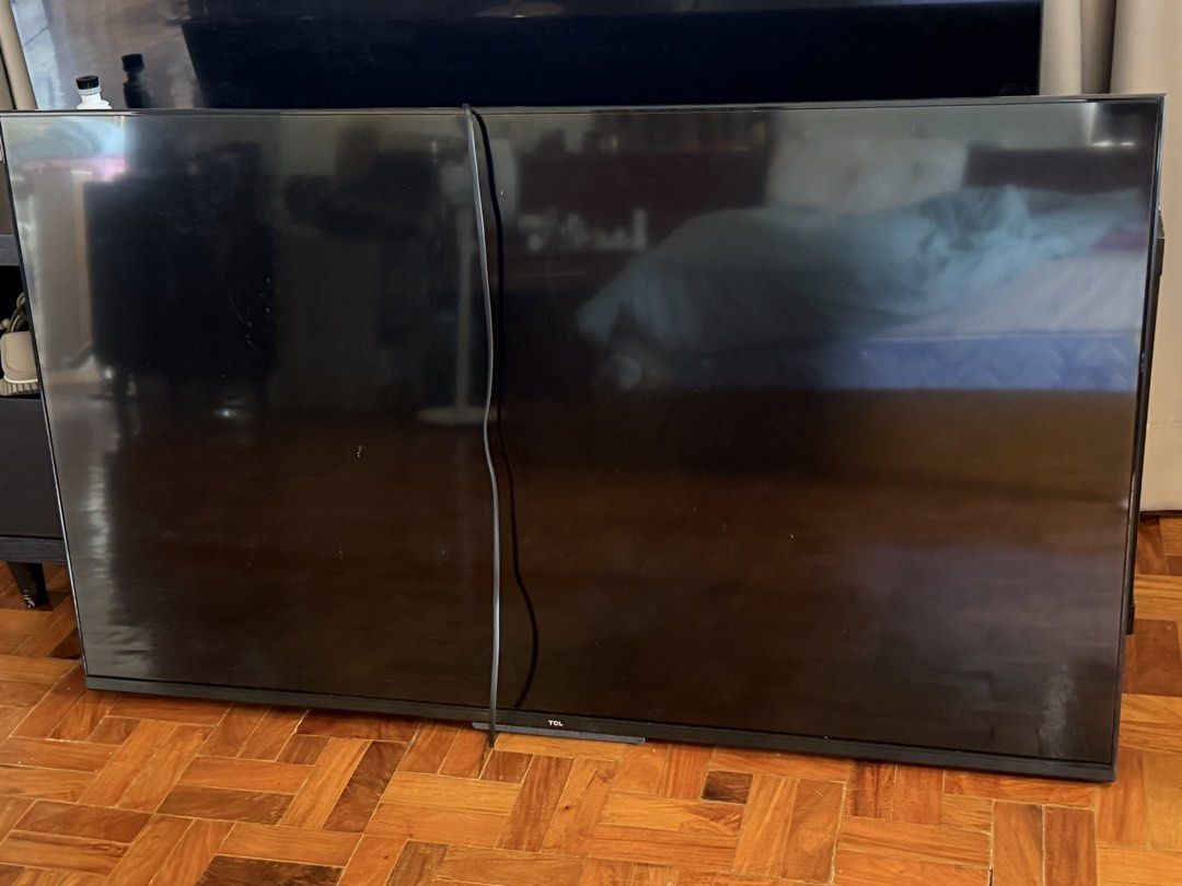 TCL 60inches TV (Category: TV) located in San Pedro. Submitted by olivarezgeorgina (Listing ID 1464585482, Image 1). Description: .