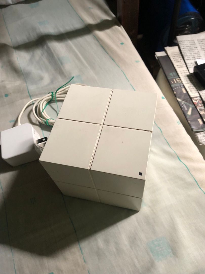 Tenda nova mw6 (Category: Networking) located in Pasig City. Submitted by scamp.scamp (Listing ID 1464576303, Image 3). Description: 3 pcs for sale, used in 3 storey house, can be bought one each, cell 09494576426.