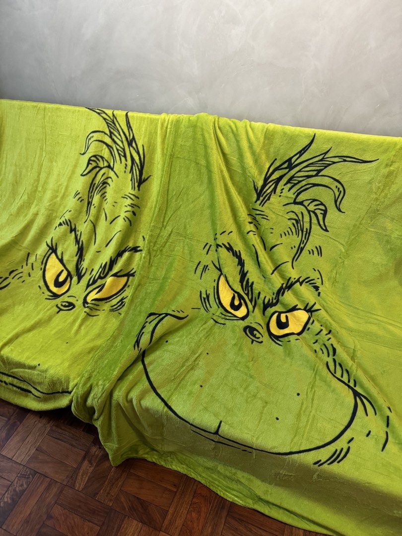 The Grinch Fleece Throw Blanket Queen Size (Category: Bedding & Towels) located in Mandaluyong City. Submitted by j4yw3e (Listing ID 1464661077, Image 1). Description: The Grinch Fleece Large Throw Blanket or equivalent to a queen size blanket. Dimensions 75" x 80" Perfect for the holiday season or a collectible if you are a fan of Dr Seuss' The Grinch. Brand new but has been stored for quite a while, needs wash before use. Please check all provi