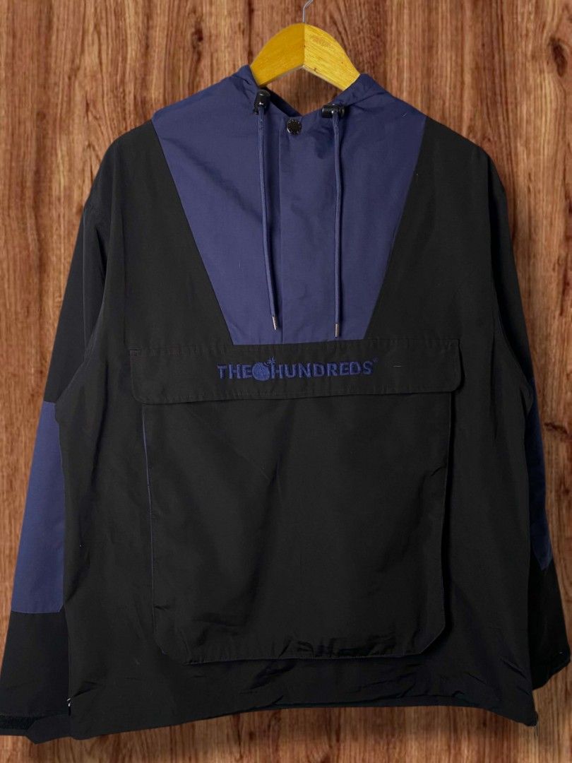 The hundreds (Category: Coats, Jackets and Outerwear) located in Rizal. Submitted by kassifllanto (Listing ID 1464584827, Image 1). Description: .