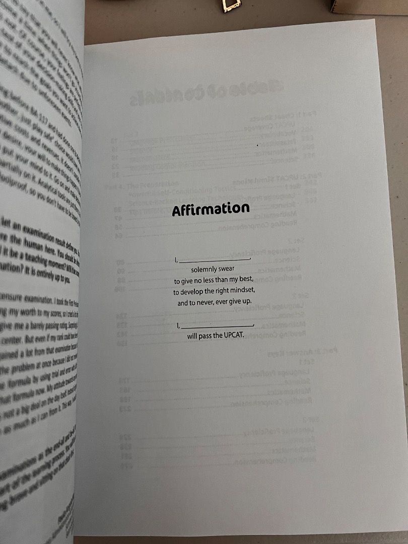 The Maroon Blue Book 4th Edition (Category: Textbooks) located in Consolacion. Submitted by hann_m_m (Listing ID 1464759658, Image 3). Description: .