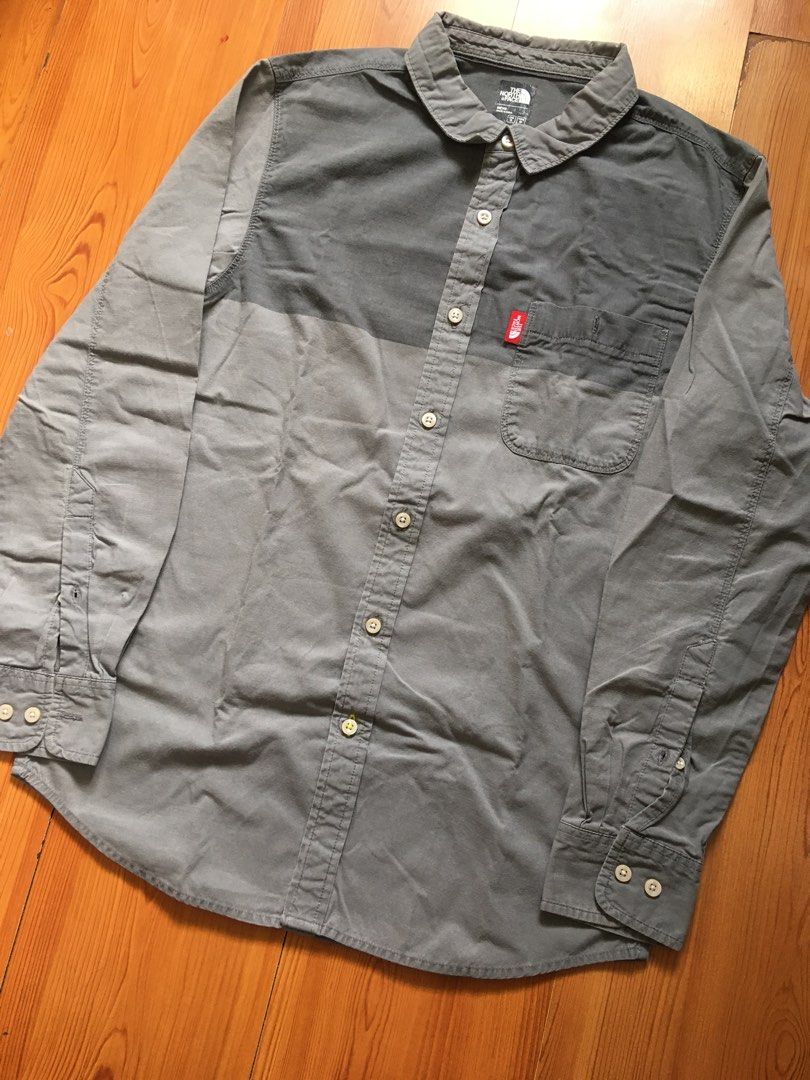 The North face longsleeves (Category: Tshirts & Polo Shirts ) located in San Juan City. Submitted by sashoppeepipi (Listing ID 1464579958, Image 2). Description: .