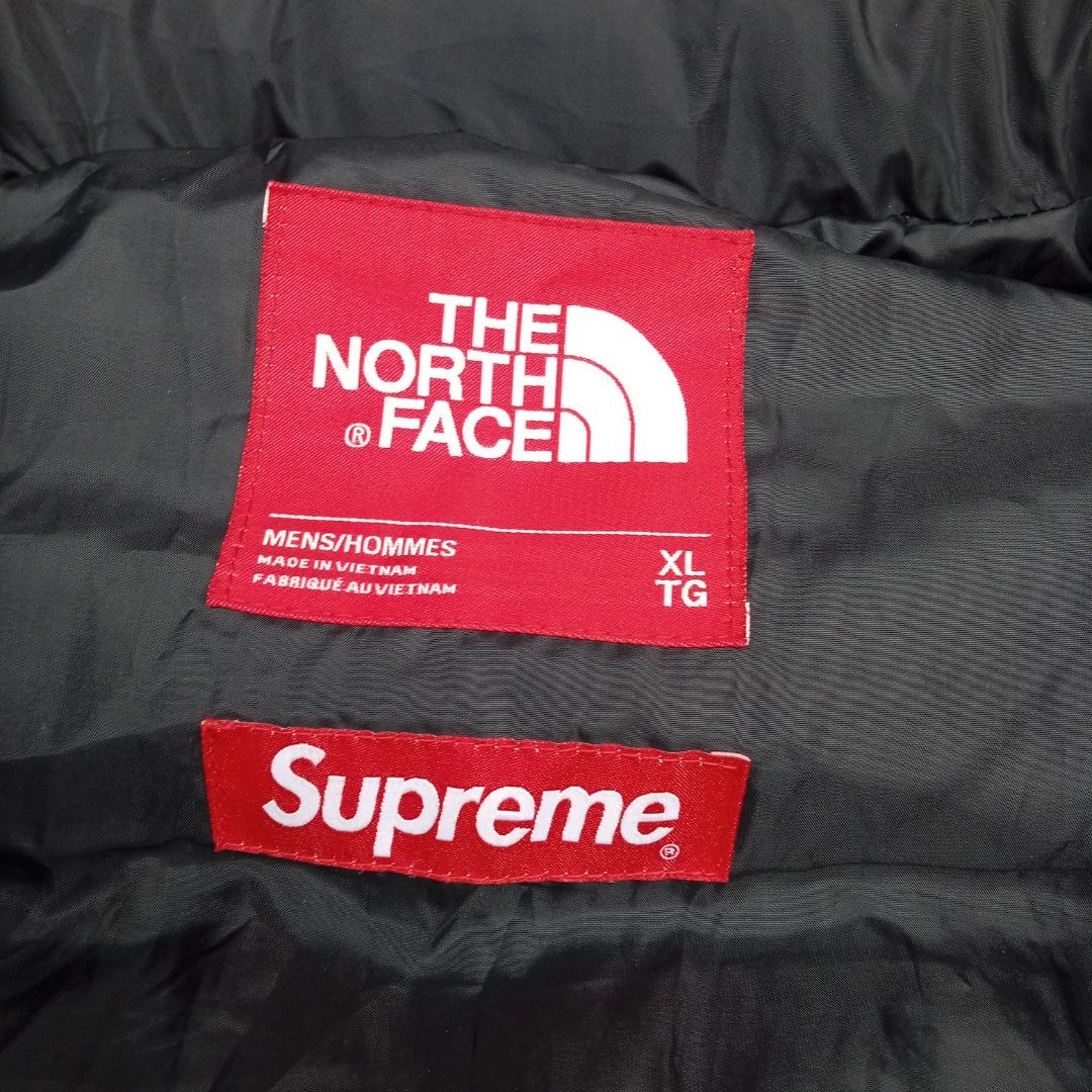 THE NORTH FACE❌SUPREME (Category: Coats, Jackets and Outerwear) located in Manila. Submitted by kuyanyo (Listing ID 1464724653, Image 3). Description: DM IF INTIRESTED ANJAN NA DETAILS CHECK PIC .