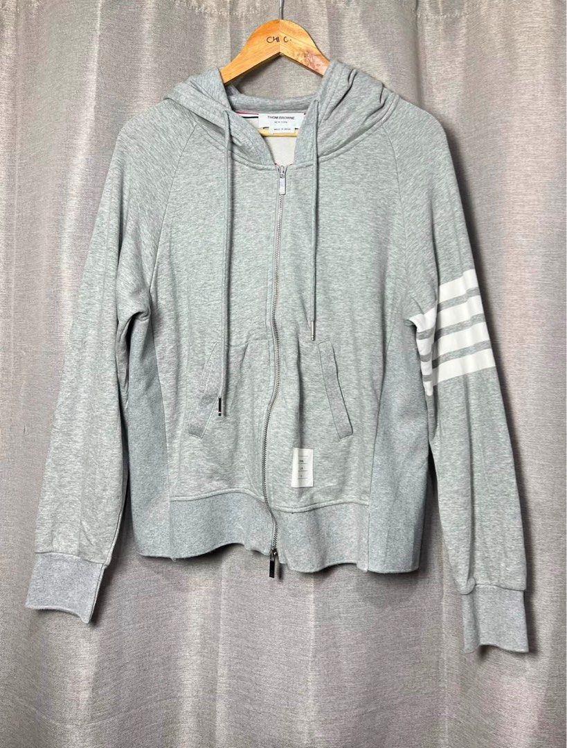 Thom Browne 4bar hoodie! (Category: Luxury Apparel) located in General Trias. Submitted by luxfinds2019 (Listing ID 1464635335, Image 2). Description: Thom brownw hoodie 899 Fit small to medium 20.5by26 Riri underzip Asnew No issue Loc laguna Pm.