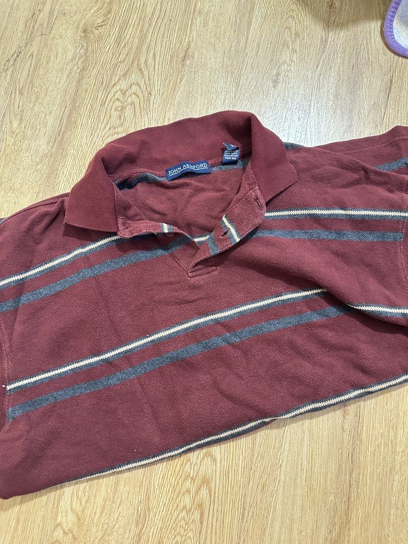 [THRIFTED] red striped tshirt polo (Category: Tshirts & Polo Shirts ) located in Cainta. Submitted by m4tchyyy (Listing ID 1464660239, Image 1). Description: 🍀 mode of payment: gcash or bdo 🍀 mode of delivery: j&t express, ggx, or same day delivery within metro manila feel free to inquire! 🩷.