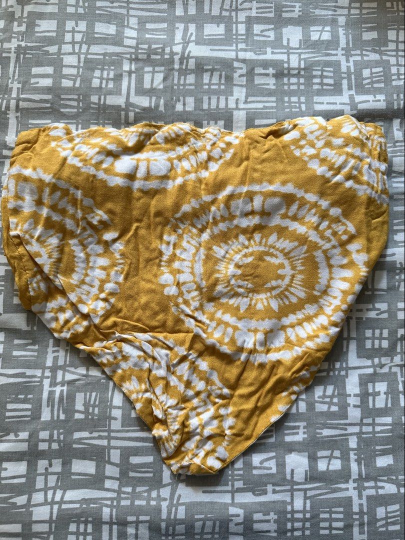 Tie Dye Yellow Bandana Top (Category: Others Tops) located in Paranaque City. Submitted by preloveeed890 (Listing ID 1464676207, Image 1). Description: fits xs to small | brand new, only fitted and kept in storage.