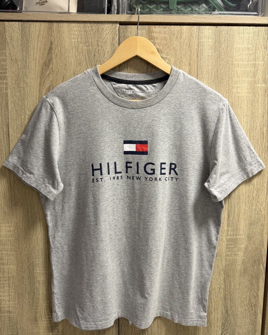 Tommy Hilfiger Tshirt (Category: Tshirts & Polo Shirts ) located in Cavite. Submitted by PRIVATE.Selection (Listing ID 1464615377, Image 1). Description: Tommy Hilfiger Tshirt Size M W- 20 L- 27 Good as New .