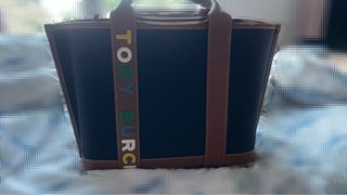 （分類：）位於 。 由 app_ven_chi 提交（商品編號 1464573597，圖片 1）。簡介： 。