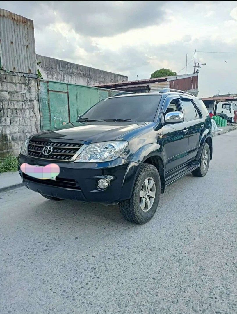 Toyota Fortuner 2.7 (A) (Category: Used Cars) located in Siniloan. Submitted by theduchess68028 (Listing ID 1464744925, Image 1). Description: FOR SALE: 🚗 RUSH! [Owner will migrate] 📸 w/ FREE Dashcam and back camera 📸 Toyota Fortuner 2.7 Gasoline 2005-2006 *Automatic Transmission *Personal and family used vehicle po ito. *No accident and flood history *Complete papers po *Open Deed of Sale *Rfid and Autosweep installed * Registered 2026 * New 