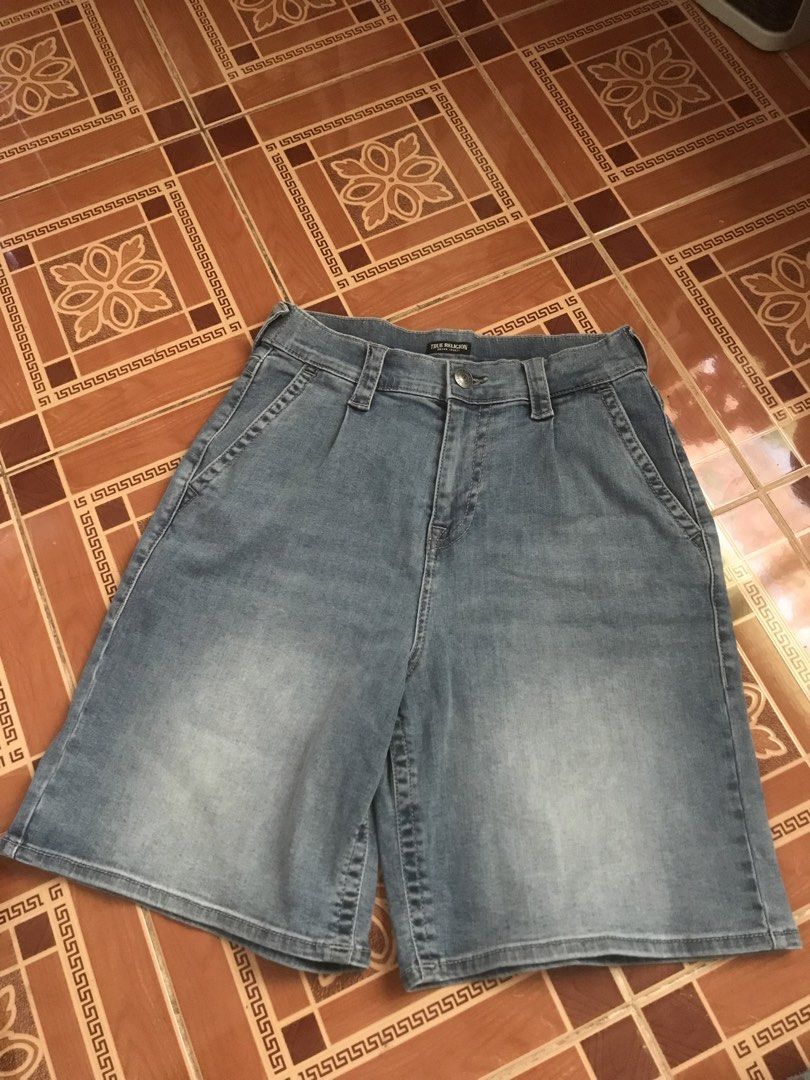 TRUE RELIGION (Category: Shorts) located in Gingoog City. Submitted by wyn8832 (Listing ID 1464634174, Image 1). Description: .