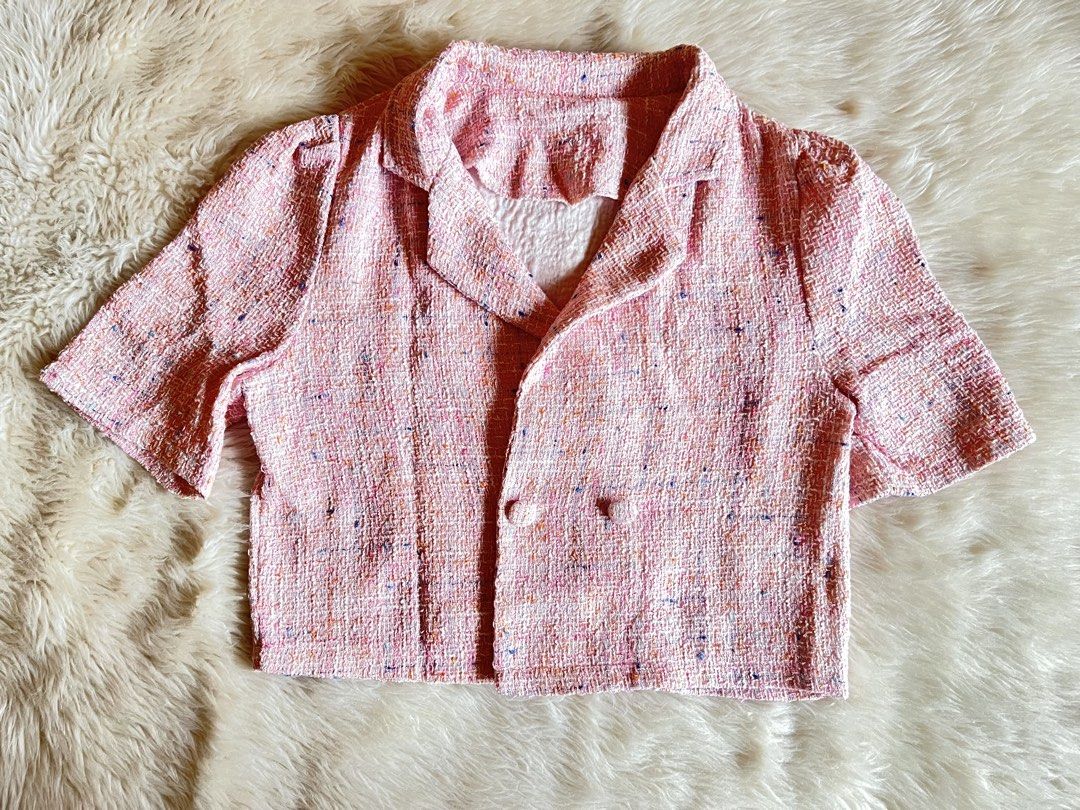 Tweed Candy Pink Double Breasted Semi-Crop Top (Category: Blouses) located in Pasig City. Submitted by littlemisslove (Listing ID 1464613079, Image 1). Description: Brand New Preloved Size: Medium to Large Color: Pink (Marshmallow) (color may vary due to lighting) - light tweed - complete buttons, all working - with 2 button holes, para kahit anong side pwede - with light inner lining - NO FLAW (See last photo when worn | medium frame).