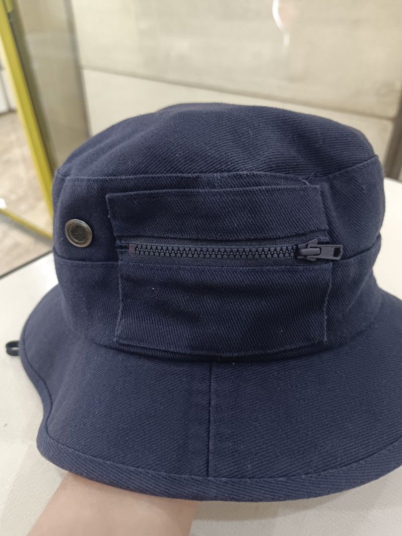Undefeated Bucket Hat (Category: Caps & Hats) located in Tacloban City. Submitted by agnescthrifted98 (Listing ID 1464578475, Image 3). Description: Slightly used from Ukay Source no major issue ang ganda small size on tag only but not kid.