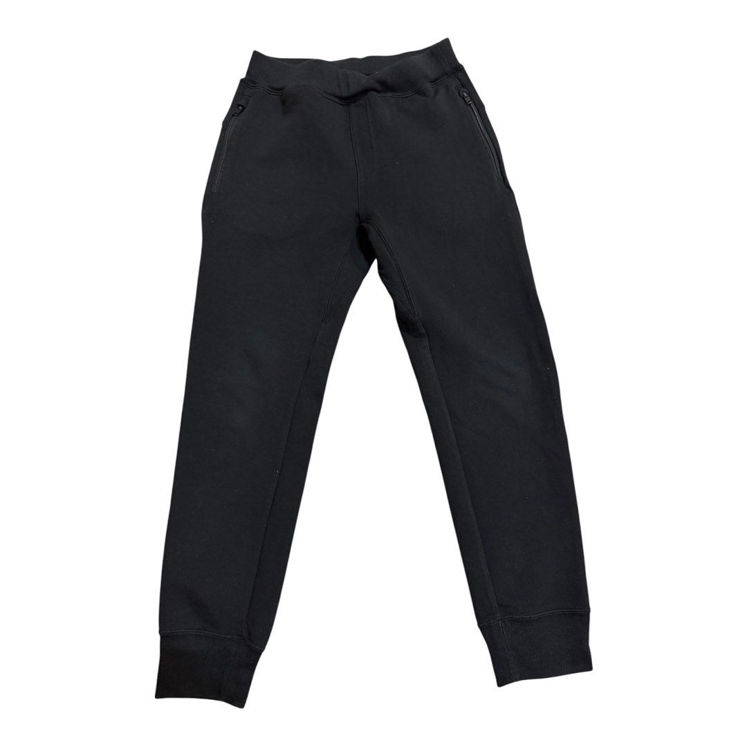 Uniqlo black jogger (Category: Babies & Kids Fashion) located in Lipa City. Submitted by lifestyled (Listing ID 1464673179, Image 2). Description: Uniqlo black jogger Size 140 Bottom- W-11.5” L- 31.5” Color rate- 8/10 💯 Authentic.
