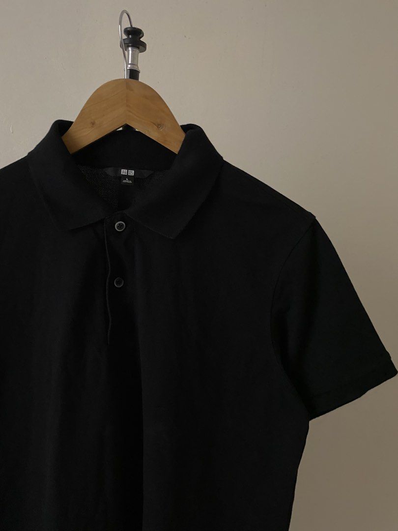 Uniqlo black plain polo shirt (Category: Tshirts & Polo Shirts ) located in Marikina City. Submitted by andreioruga (Listing ID 1464741048, Image 2). Description: size: large width 20.5 | length 27 color rate: 10/10 issue: none condition: as new! dm 📩.