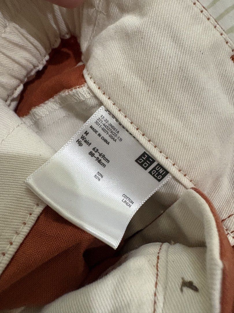 Uniqlo Cotton Linen Pants (Category: Jeans) located in San Pablo. Submitted by jesicamargallo (Listing ID 1464588305, Image 3). Description: Brand: Uniqlo Tag Size: Medium Color: Rusty Orange.