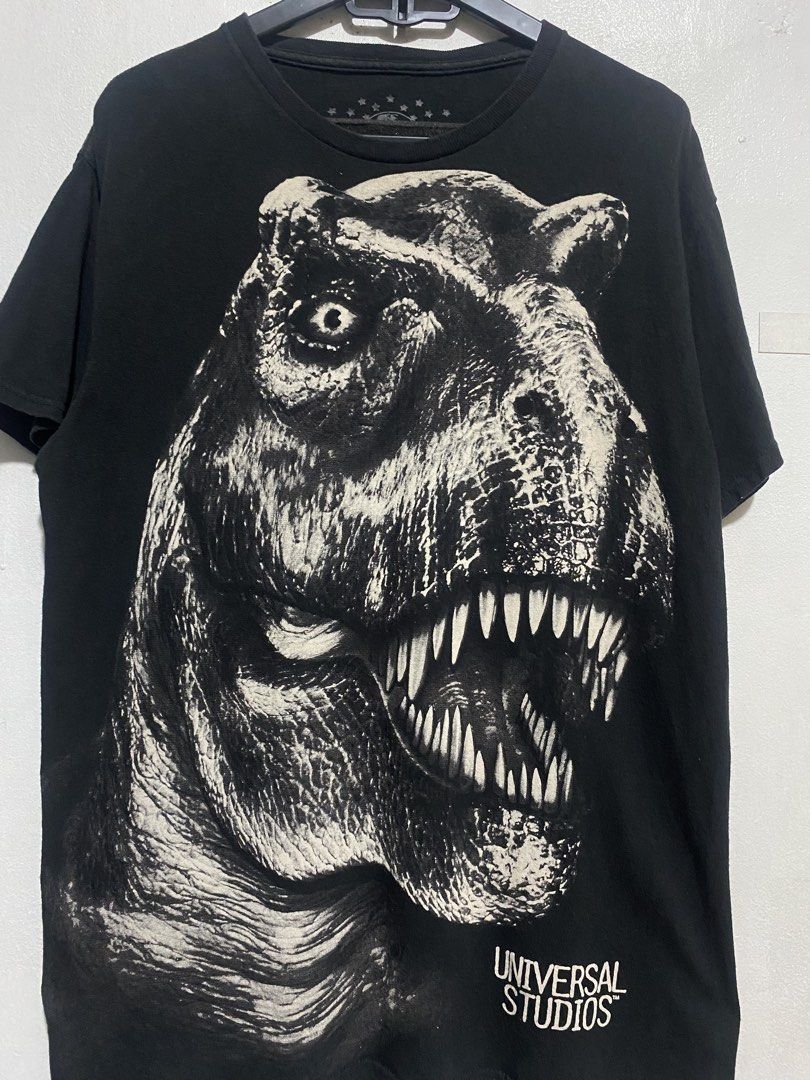 Universal Studios Big Graphics (Category: Tshirts & Polo Shirts ) located in Caloocan City. Submitted by alexahvaldez (Listing ID 1464704061, Image 2). Description: 21 width 29 length Likenew No issue Nego dm your sure offer.