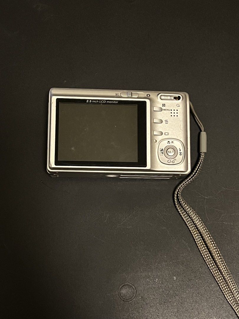 Untested Camera (Category: Cameras) located in Taguig. Submitted by froyocean (Listing ID 1464714640, Image 2). Description: .