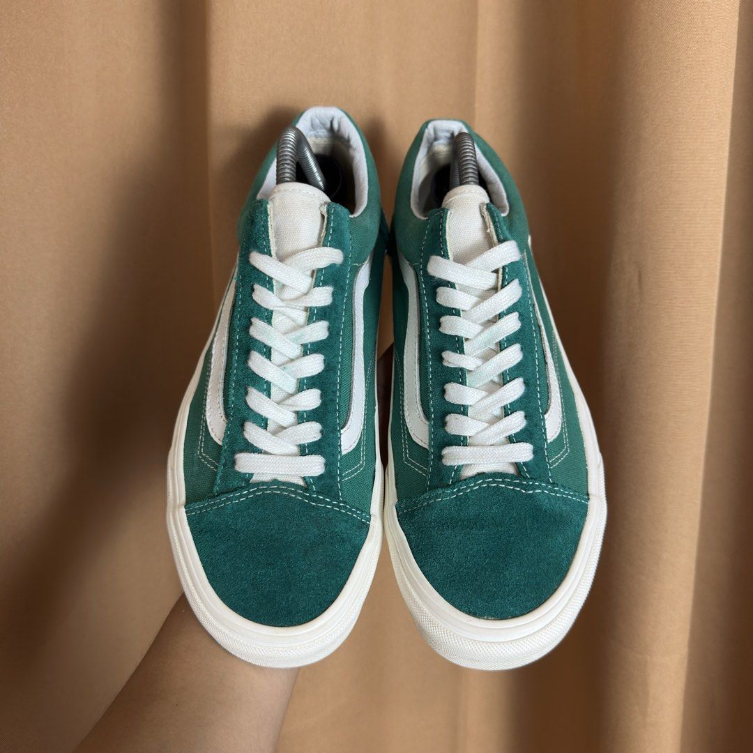 Vans Old Skool (Category: Sneakers) located in Don Carlos. Submitted by rabearcelj59593 (Listing ID 1464727989, Image 2). Description: .